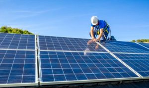 Installation et mise en production des panneaux solaires photovoltaïques à Mondragon